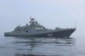 Російський флот намагається замаскувати свій найпотужніший корабель у Чорному морі