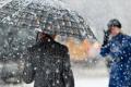 Крижаний дощ, сніг і потепління до +16: якою буде погода на вихідних в Україні