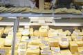 Восени сири здорожчають ще більше: українці переходять на дешеві альтернативи