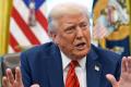 Трамп грається з 