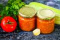 Аджика по-українськи з кабачків і помідорів : скільки не приготуй – завжди мало