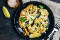 Стейки з цвітної капусти з грибами й сиром у духовці: рецепт корисного гарніру