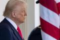 Трамп оголосив про введення 25% мита на всі імпортовані до США автомобілі: як відреагували ринки