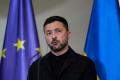 Зеленський розповів, чи передасть владу іншому лідеру