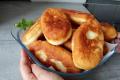 Смажені пиріжки на картопляному відварі: суперсмачний рецепт