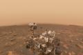 Марсоход сделал селфи во время пылевой бури 