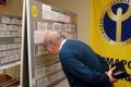 В Україні гострий дефіцит кадрів: що зміниться для людей 50+
