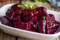 Маринований буряк — рецепт яскравої та надзвичайно смачної закуски