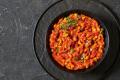 Квасоля в томатному соусі з овочами: рецепт корисного гарніру