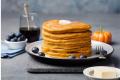 Готуємо гарбузові солоні та солодкі оладки за 15 хвилин: рецепти для сніданку