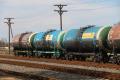 Залізничний експорт бензину із РФ в першій половині жовтня впав на 80%, - Reuters