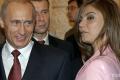 Стало відомо, де Путін ховає коханку Кабаєву та їхніх дітей