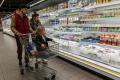 Коли саме зростуть ціни на продукти й чи варто робити запаси: відповідь Мінагрополітики