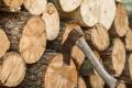 Скільки коштують дрова у жовтні 2025 року: що буде далі з цінами на паливо