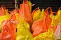 За рік українці зменшили використання пластикових пакетів на 40-90%