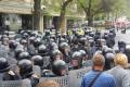 Одесские сепаратисты штурмуют здание горуправления милиции