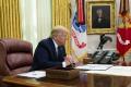 Шатдаун у США завершився: Трамп підписав закон про відновлення фінансування уряду