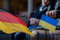 Уряд Мерца готує закон про скорочення виплат українцям у Німеччині — Politico