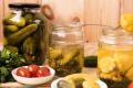 Що робити з розсолом, який залишився після свят: корисні поради для господинь