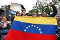Венесуела звільнила десятки політв'язнів, серед них - відомий активіст і критик режиму