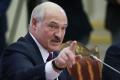 Лукашенко погрожує ліквідувати партії, якщо вони відмовляться від 