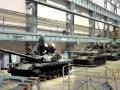 В Харькове на заводе старые танки разбирают до винтика, чтобы сделать их современными