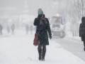 Ожеледиця, снігопади та сильні пориви вітру: в Україні очікується негода