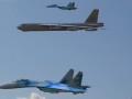 В сети показали "хулиганство" украинских СУ-27 рядом с самолетами США