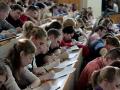 Студентам в Украине значительно повысят стоимость платного обучения 
