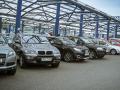 Украинцы стали меньше покупать новые авто