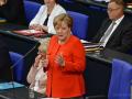 Меркель не видит оснований для возвращения РФ в G8
