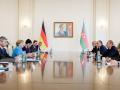 Меркель обсудила с Алиевым газовые вопросы