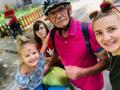 Украинец на велосипеде проехал из Украины в Марокко, чтобы увидеть внуков