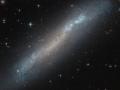 Hubble показал спиральную галактику в созвездии Голубь