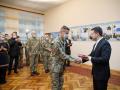 Благодаря волонтерам была построена современная украинская армия - Зеленский