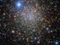 Телескоп Hubble показал яркое звездное скопление в созвездии Скорпиона