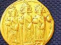 В Израиле нашли золотую монету, которой около 1 500 лет