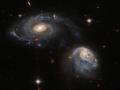 Hubble показав «космічний танець» двох галактик