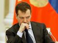 Медведеву сократили срок президентства на неделю