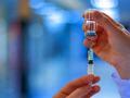 Вакцинация-2021: сколько доз прививки сможет закупить Украина в следующем году