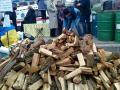 На осажденном Майдане начались проблемы с дровами