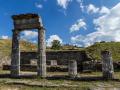 В Керчи рухнули колонны античного города Пантикапей