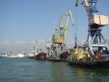 РФ заблокировала 35 украинских кораблей в Азовском море 