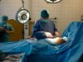 Хирург из Канады бесплатно прооперирует украинских военных во Львове 