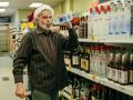 Частое употребление алкоголя ломает гены
