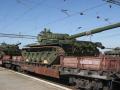 Россия перебросила на Донбасс три вагона с боеприпасами и танки - разведка