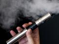 С 1 января продажа е-сигарет несовершеннолетним запрещена - штраф почти до 24 тысяч