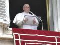 Папа Римский призвал молиться за пострадавших от наводнений украинцев