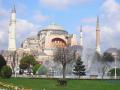 Папа Римский сожалеет, что Турция превратила собор Святой Софии в мечеть