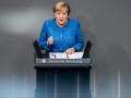 Меркель пока не видит причин для снятия российских санкций